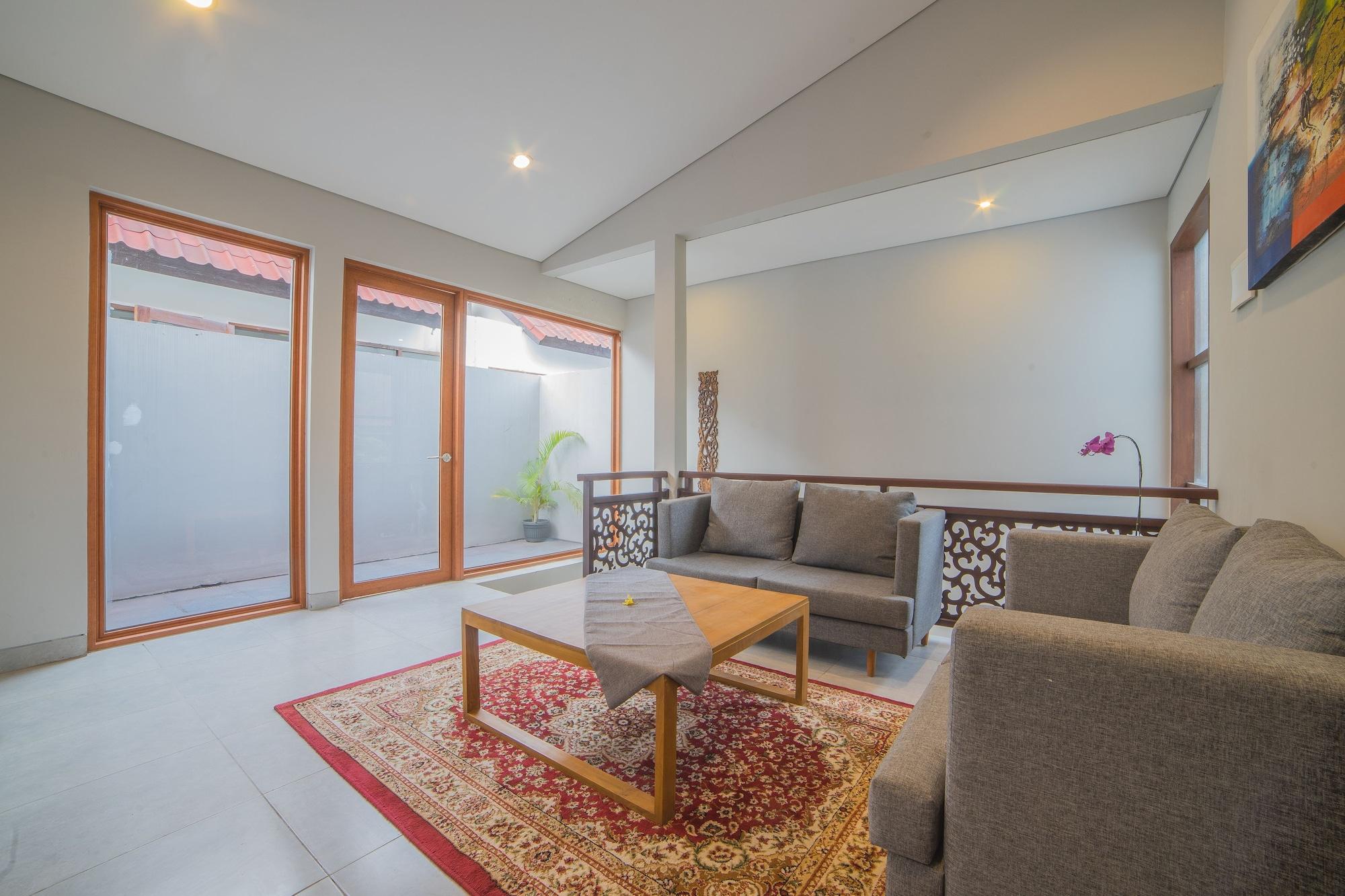 Grand Kesambi And Hotel 4*