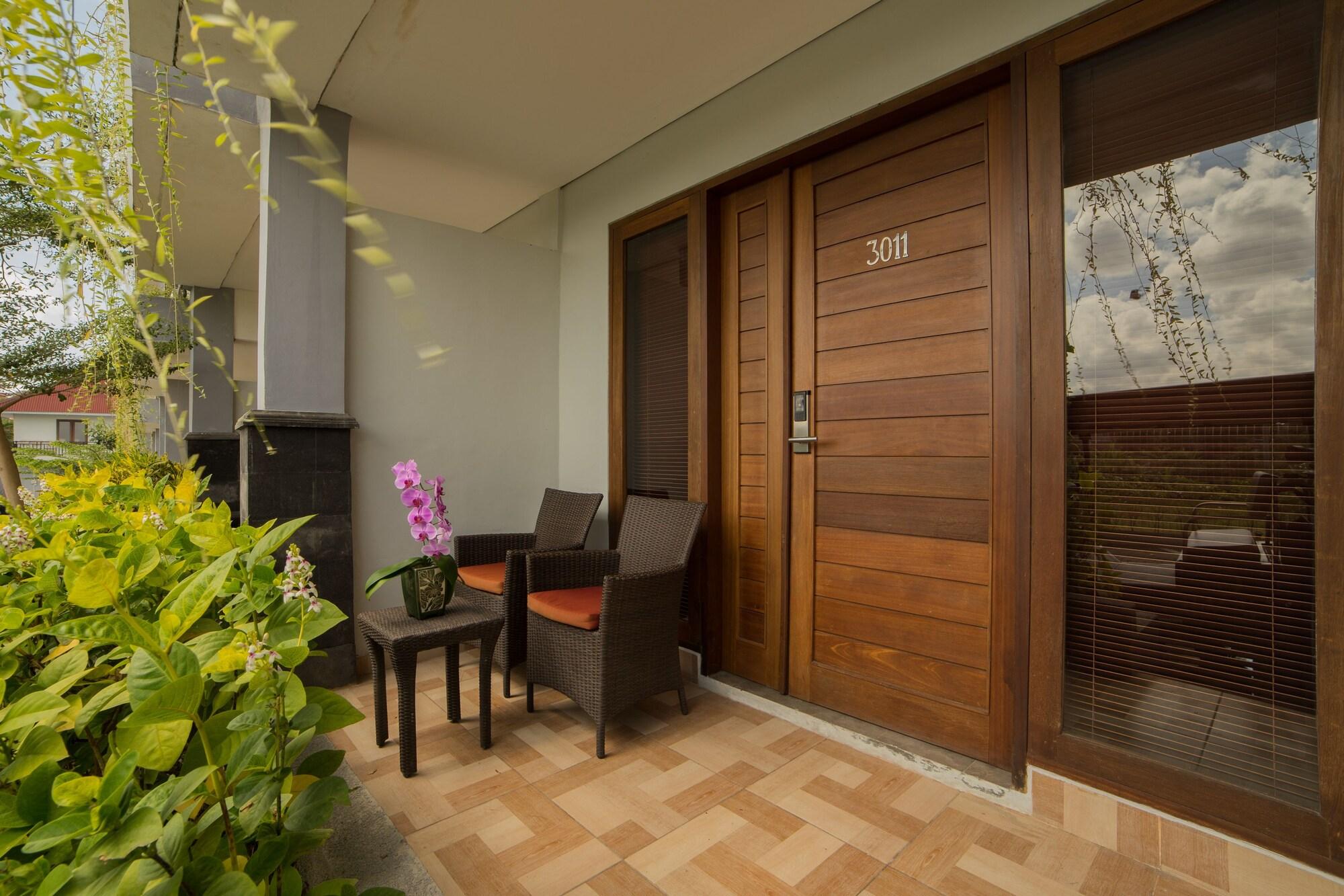 Grand Kesambi And Hotel Dalung (Bali)